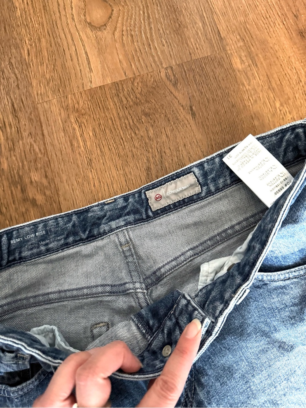 AG Remy Low Rise Jeans - Picture 3 of 4